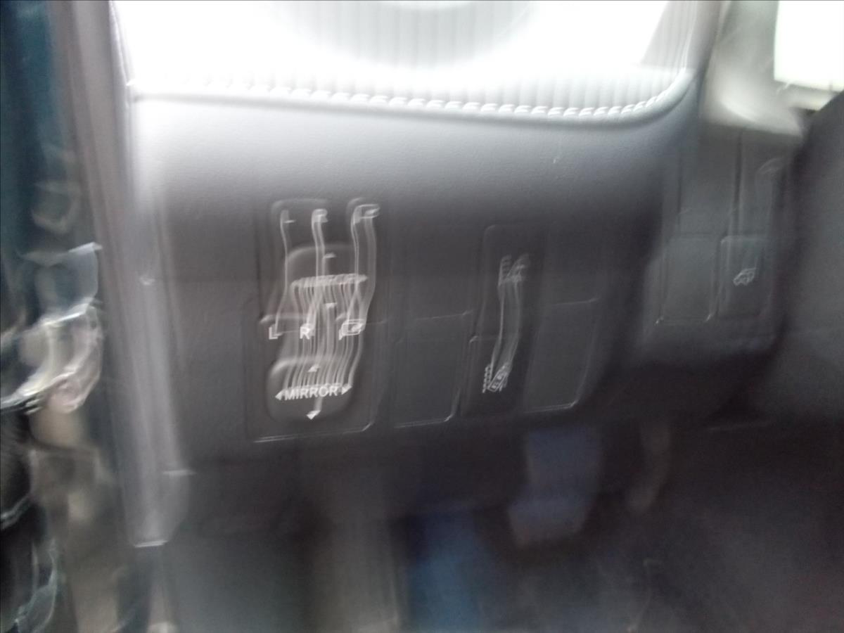 Toyota RAV4 2,5 AT HYBRID ČR 4x4 TZ LED SERVIS POUZE TOYOTA - foto 29