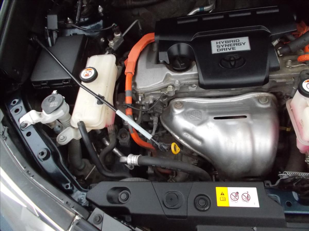 Toyota RAV4 2,5 AT HYBRID ČR 4x4 TZ LED SERVIS POUZE TOYOTA - foto 33