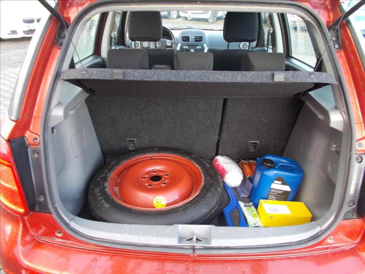 Suzuki SX4 1,6 16V ČR LPG KLIMA OK NOVÁ STK - foto 15