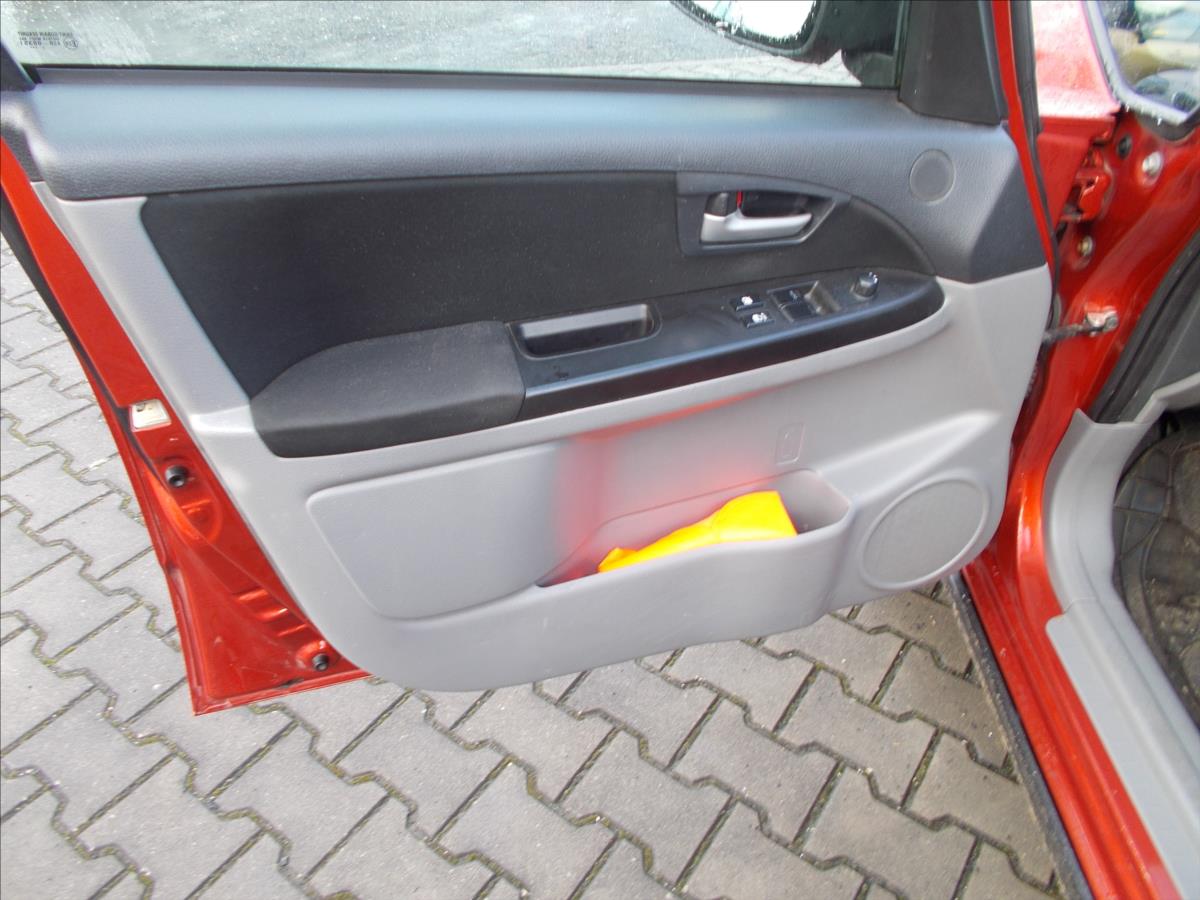 Suzuki SX4 1,6 16V ČR LPG KLIMA OK NOVÁ STK - foto 27