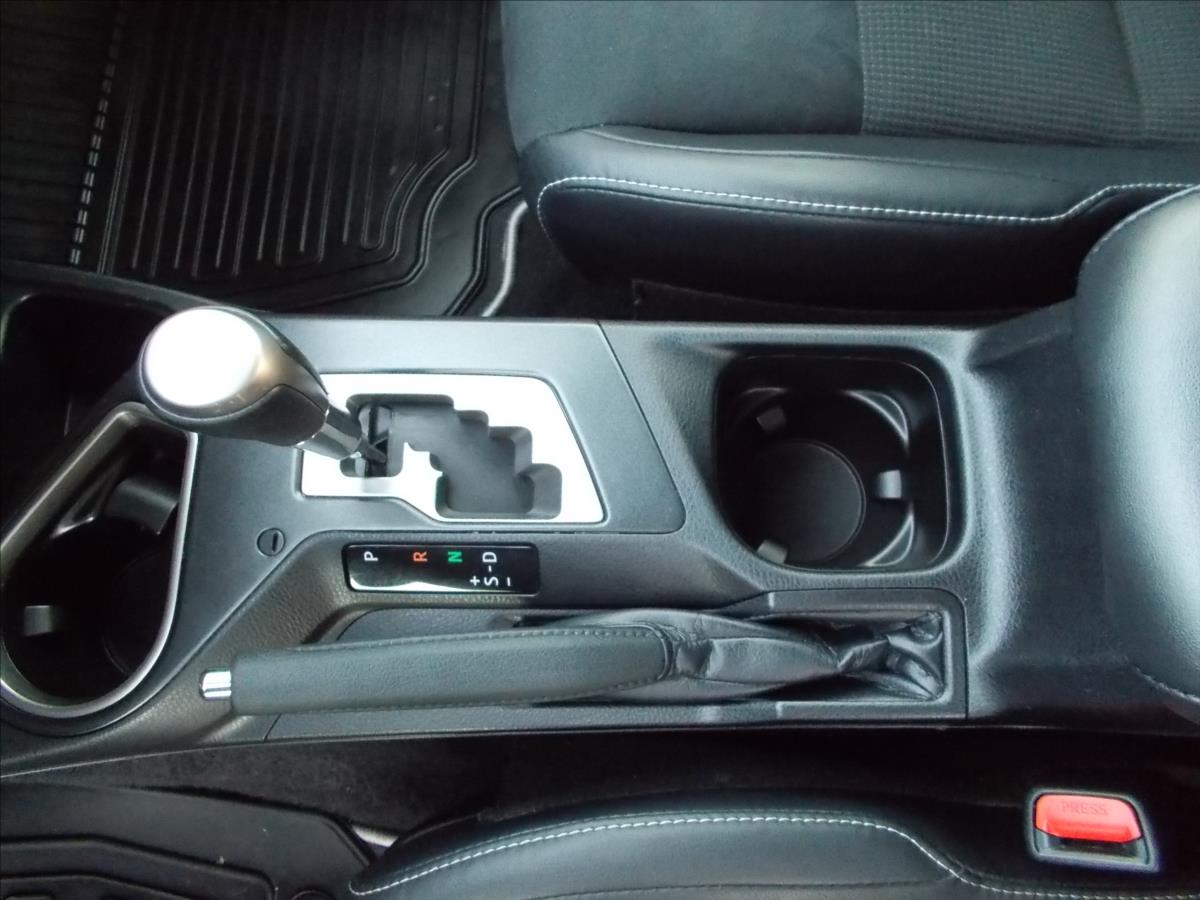 Toyota RAV4 2,5 AT HYBRID 4x4 ČR DPH 119500 KM - foto 27