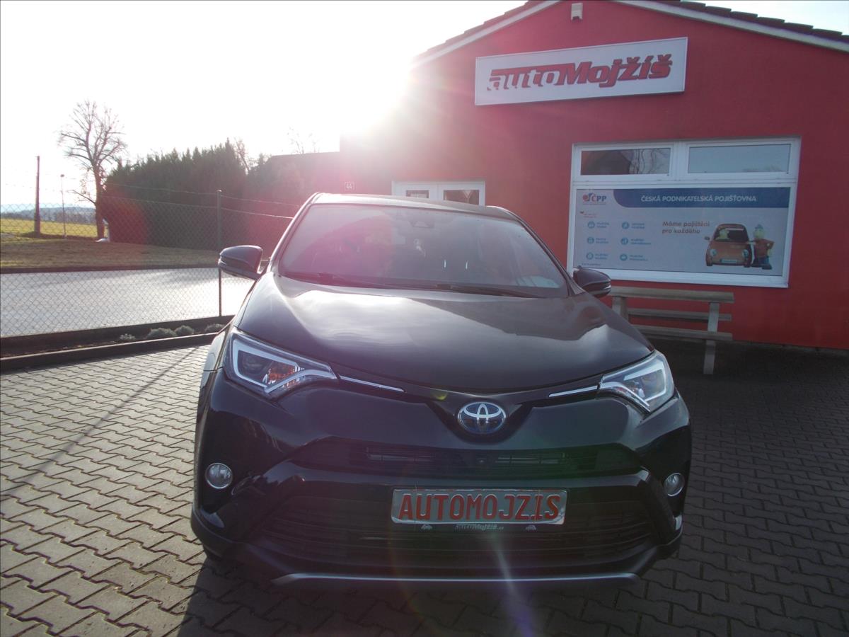 Toyota RAV4 2,5 AT HYBRID 4x4 ČR DPH 119500 KM - foto 2