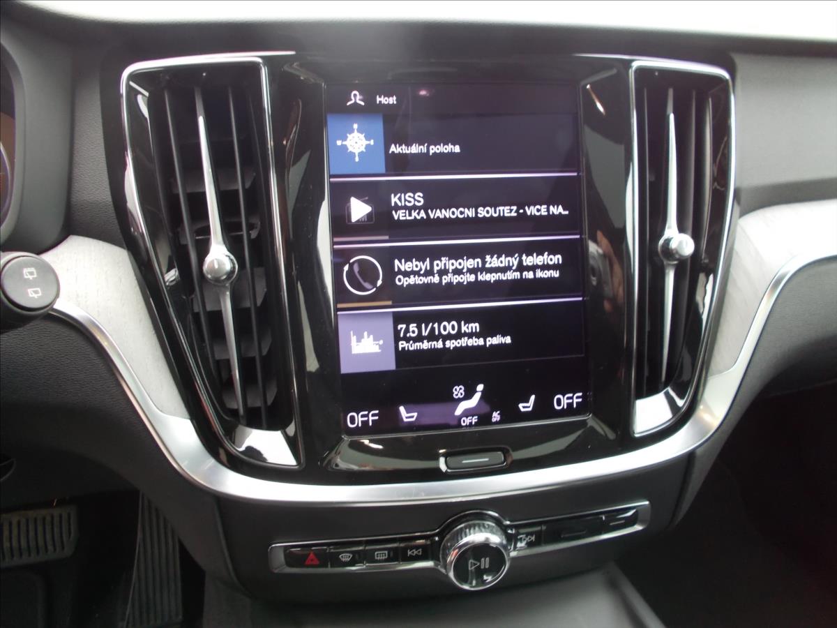 Volvo V60 2,0 B4 Cross Country AWD DPH KRÁSNÉ - foto 24