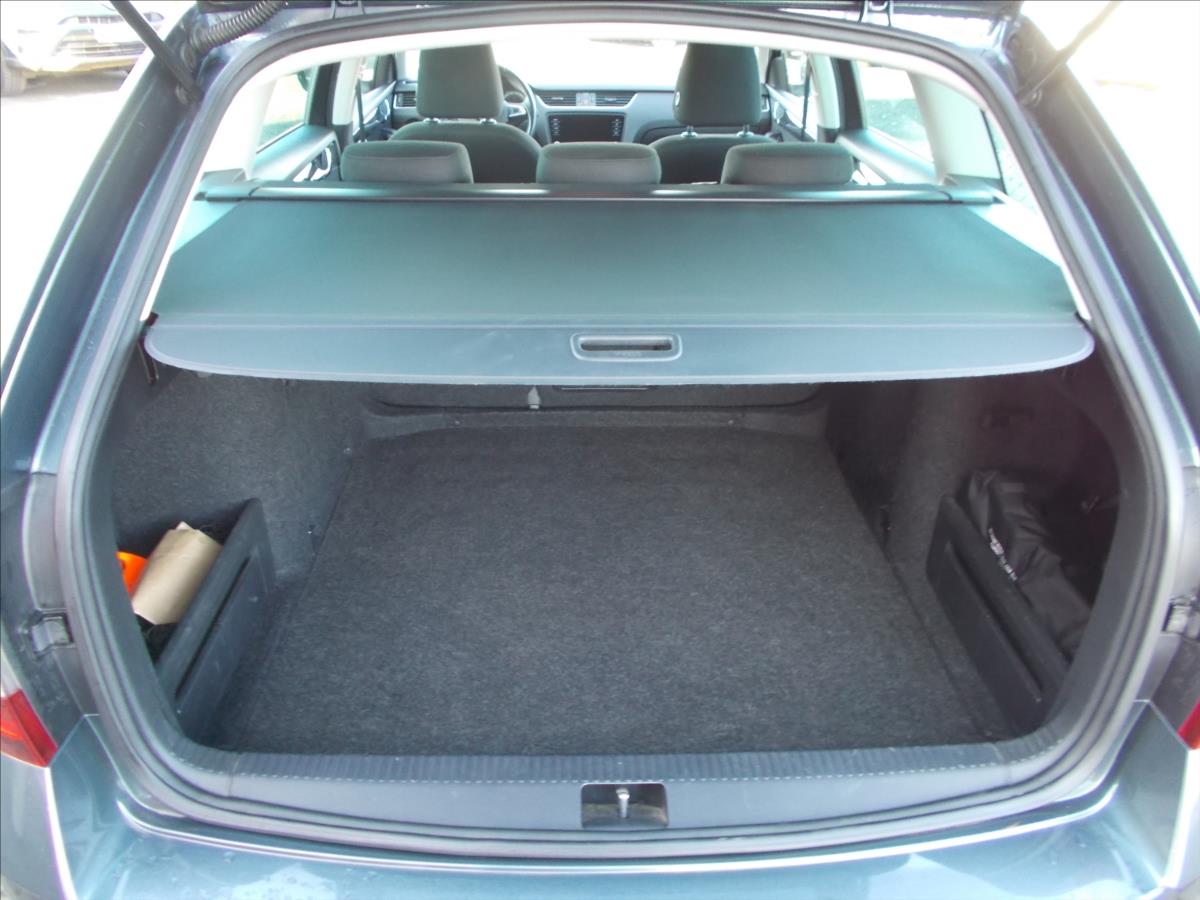 Škoda Octavia 1,6 TDI DIGIKLIMA LED ČR DPH  III - foto 14