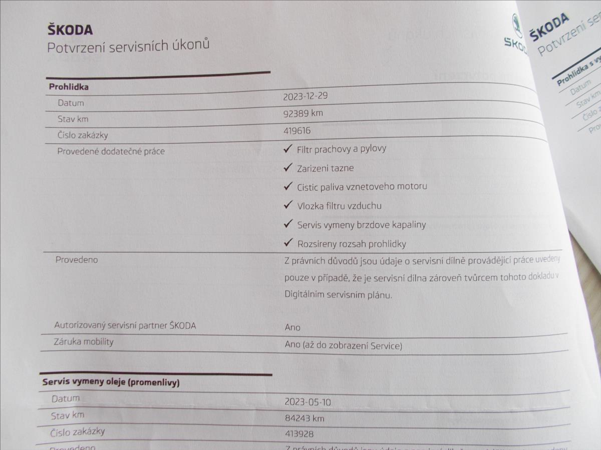 Škoda Octavia 1,6 TDI DIGIKLIMA LED ČR DPH  III - foto 34