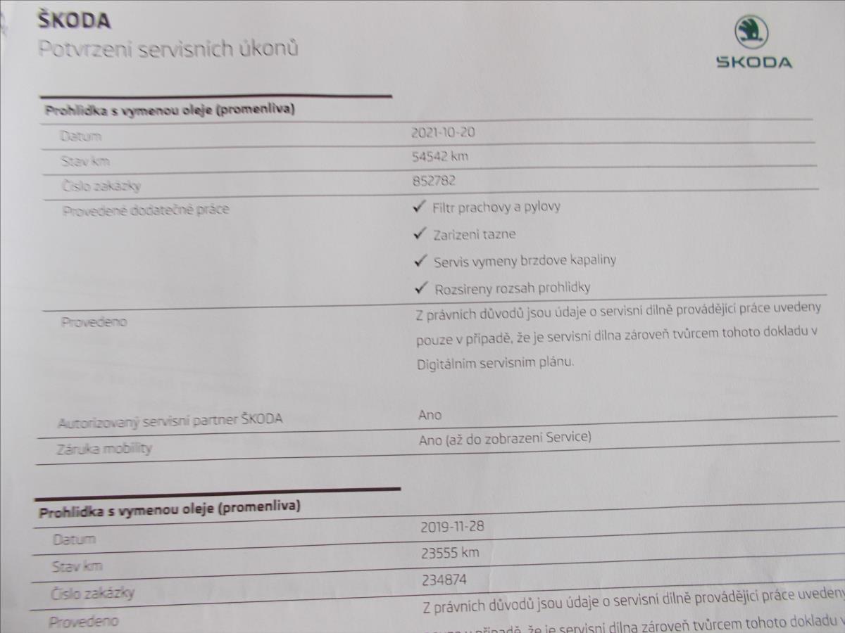 Škoda Octavia 1,6 TDI DIGIKLIMA LED ČR DPH  III - foto 36