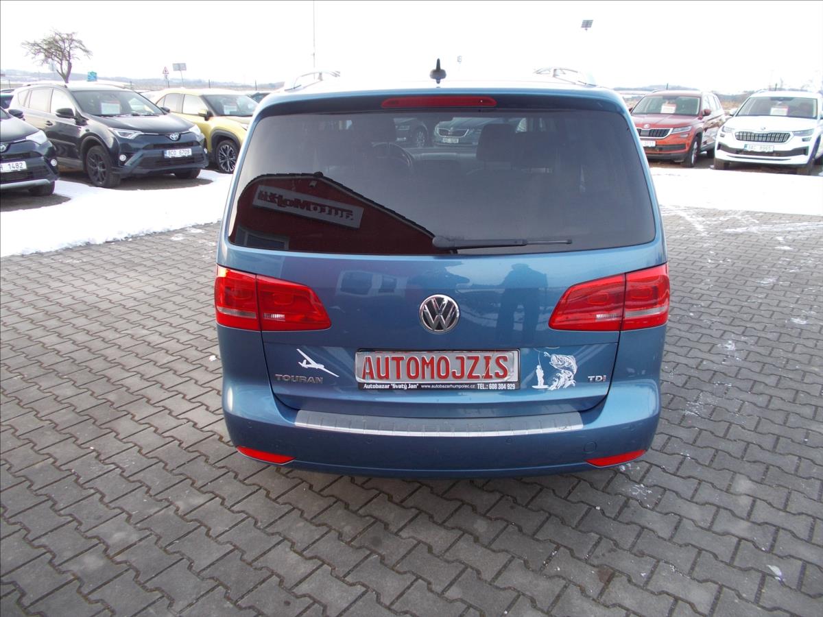 Volkswagen Touran 1,6 TDI DSG 7 MÍST DIGIKLIMA NAVI TZ PĚKNÉ - foto 10