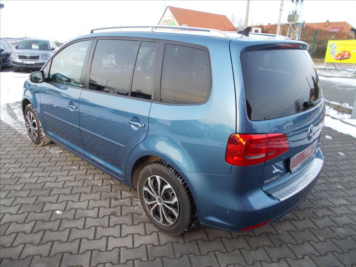 Volkswagen Touran 1,6 TDI DSG 7 MÍST DIGIKLIMA NAVI TZ PĚKNÉ - foto 12