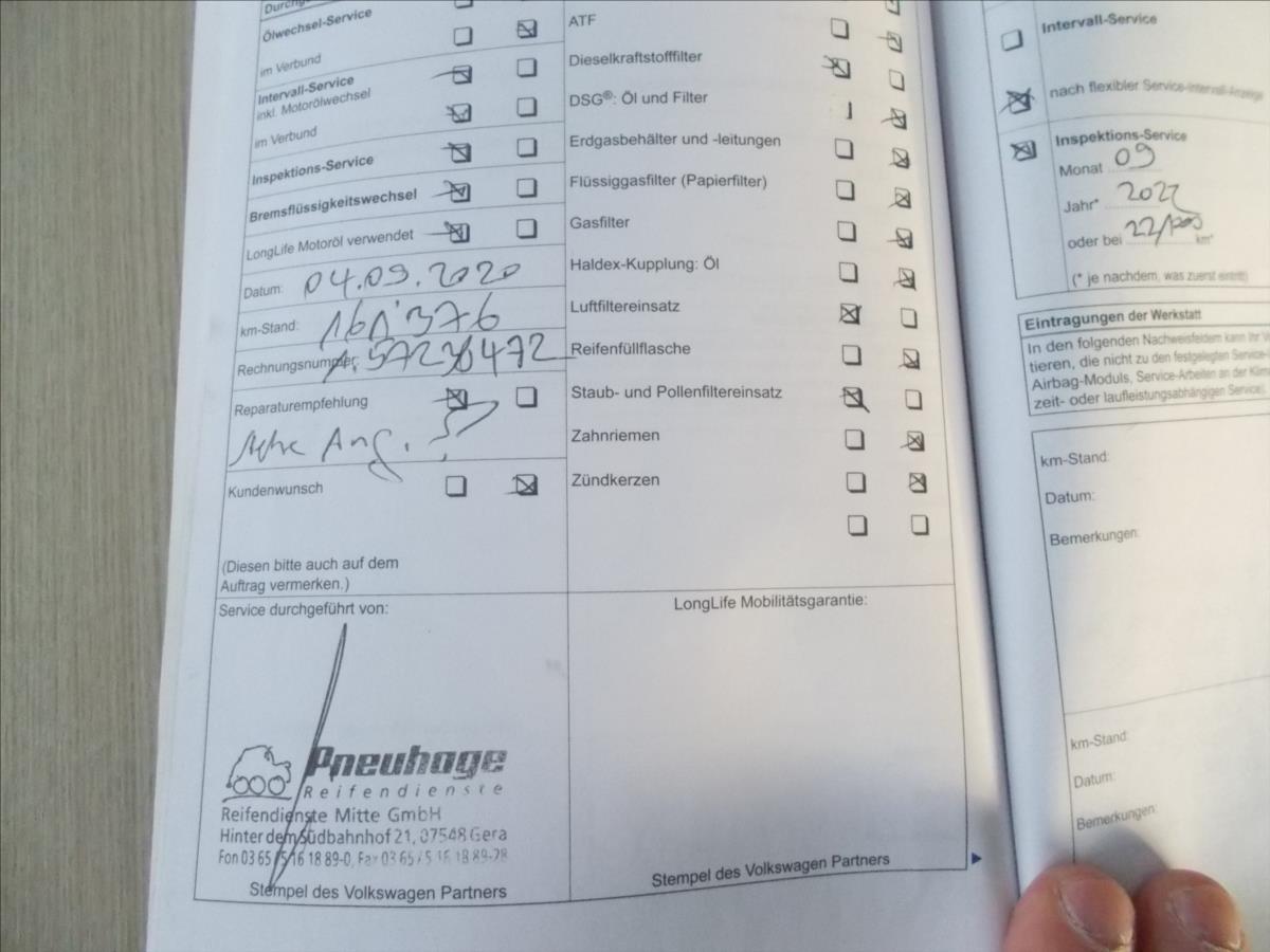 Volkswagen Touran 1,6 TDI DSG 7 MÍST DIGIKLIMA NAVI TZ PĚKNÉ - foto 40