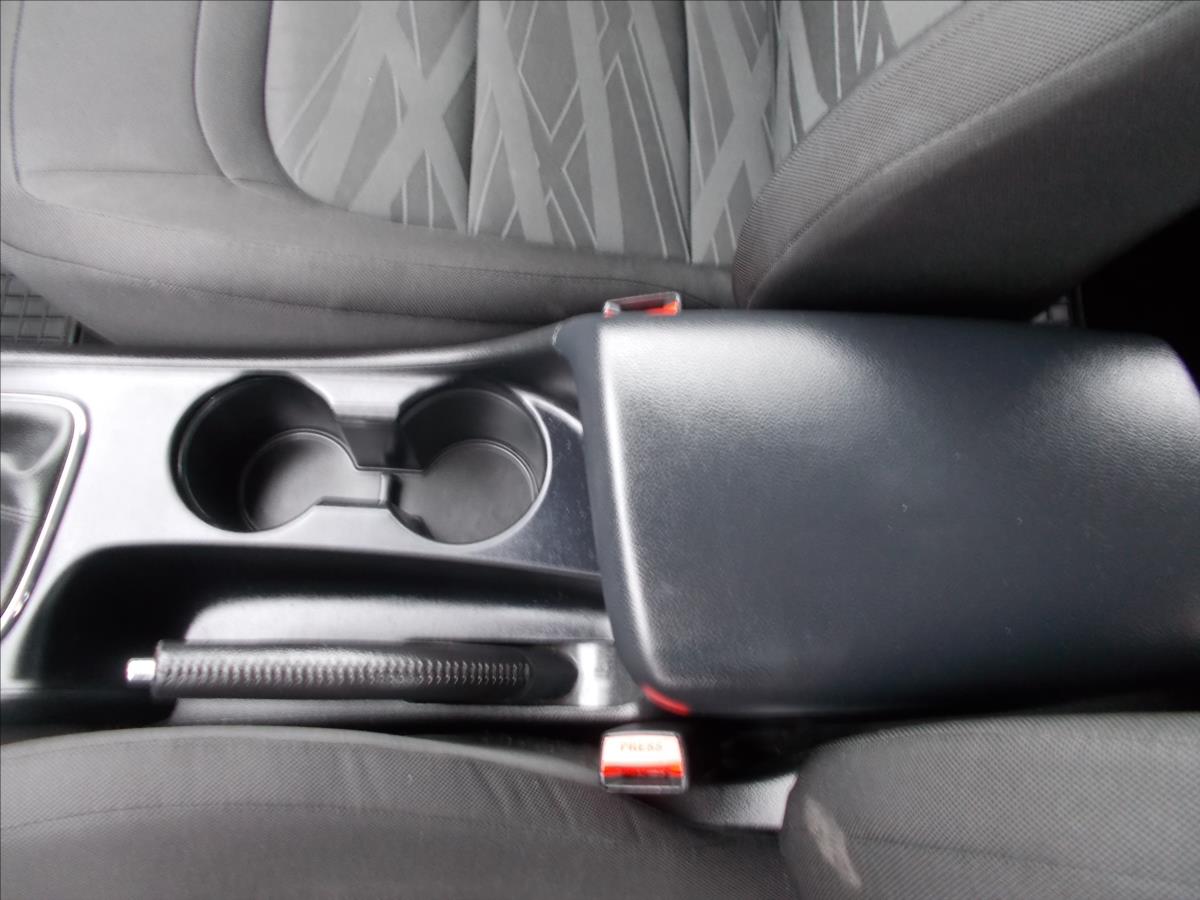 Kia Ceed 1,6 16V ČR 1.MAJITEL KLIMA - foto 21