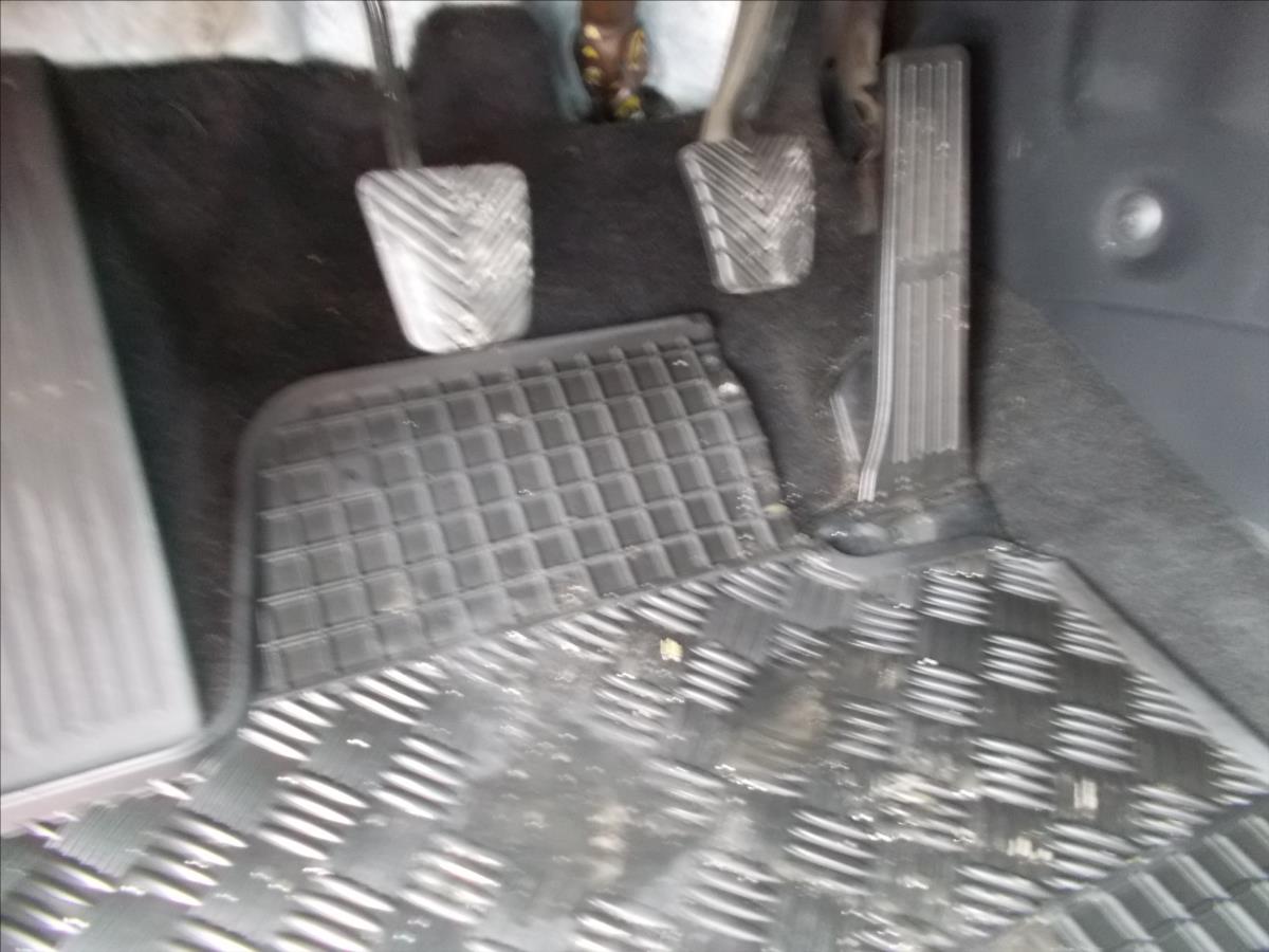 Kia Ceed 1,6 16V ČR 1.MAJITEL KLIMA - foto 25