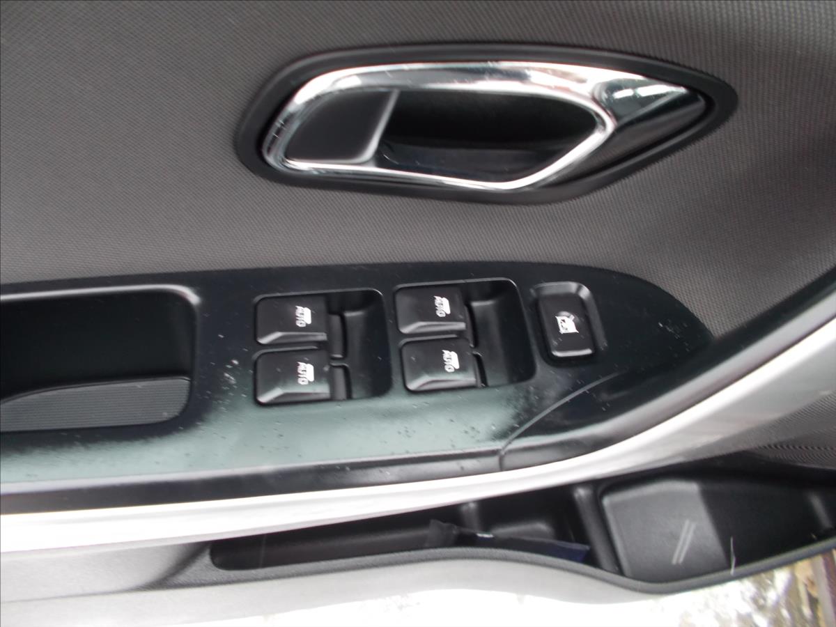 Kia Ceed 1,6 16V ČR 1.MAJITEL KLIMA - foto 27