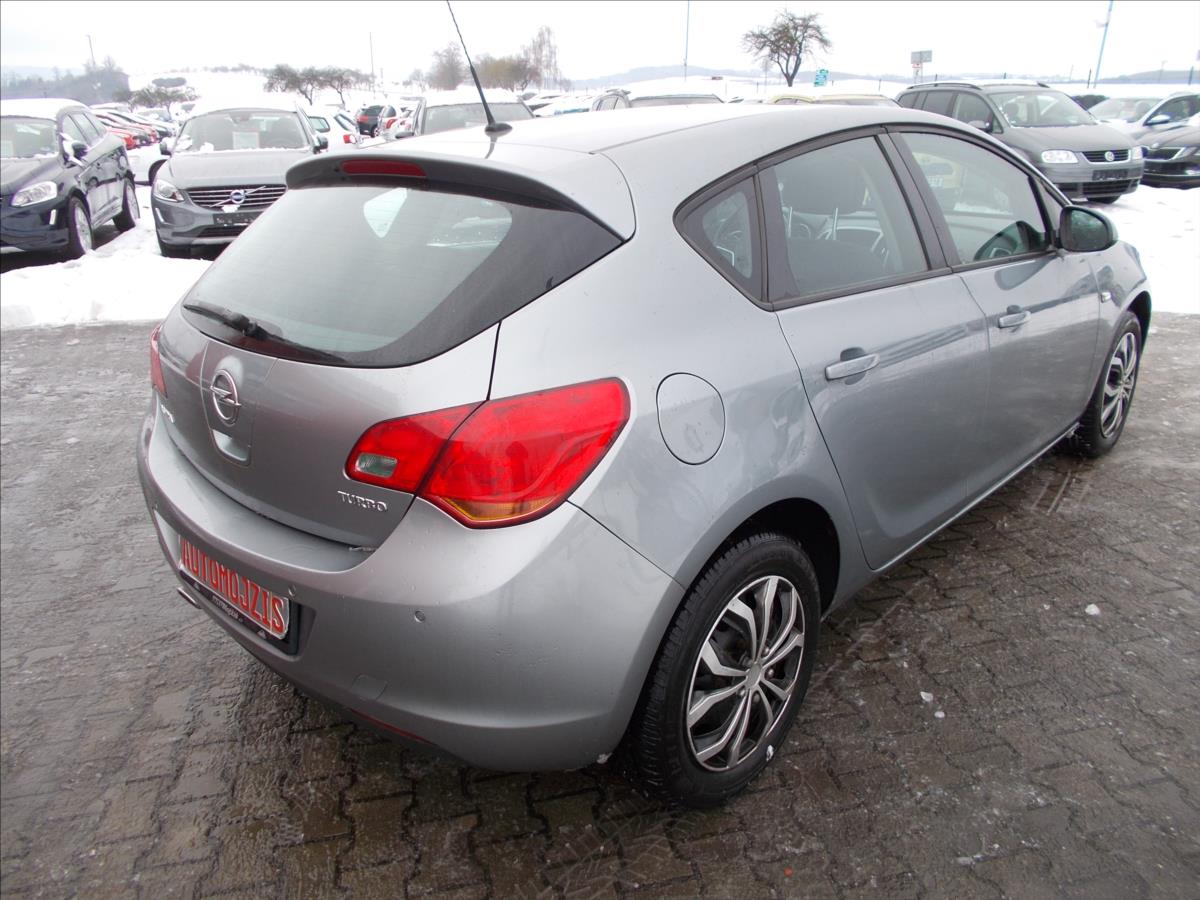 Opel Astra 1,4 T 1.MAJITELKA KLIMA PĚKNÉ  J - foto 10