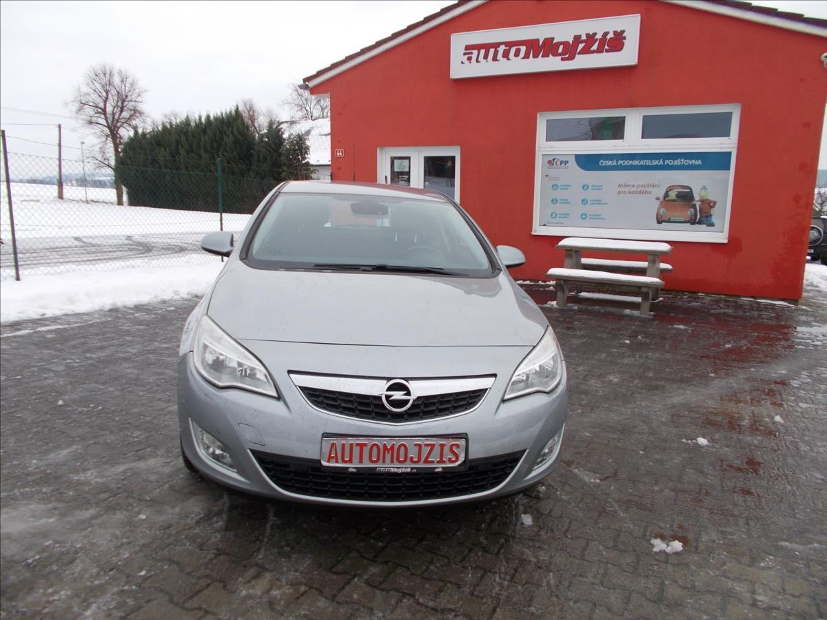 Opel Astra 1,4 T 1.MAJITELKA KLIMA PĚKNÉ  J - foto 2