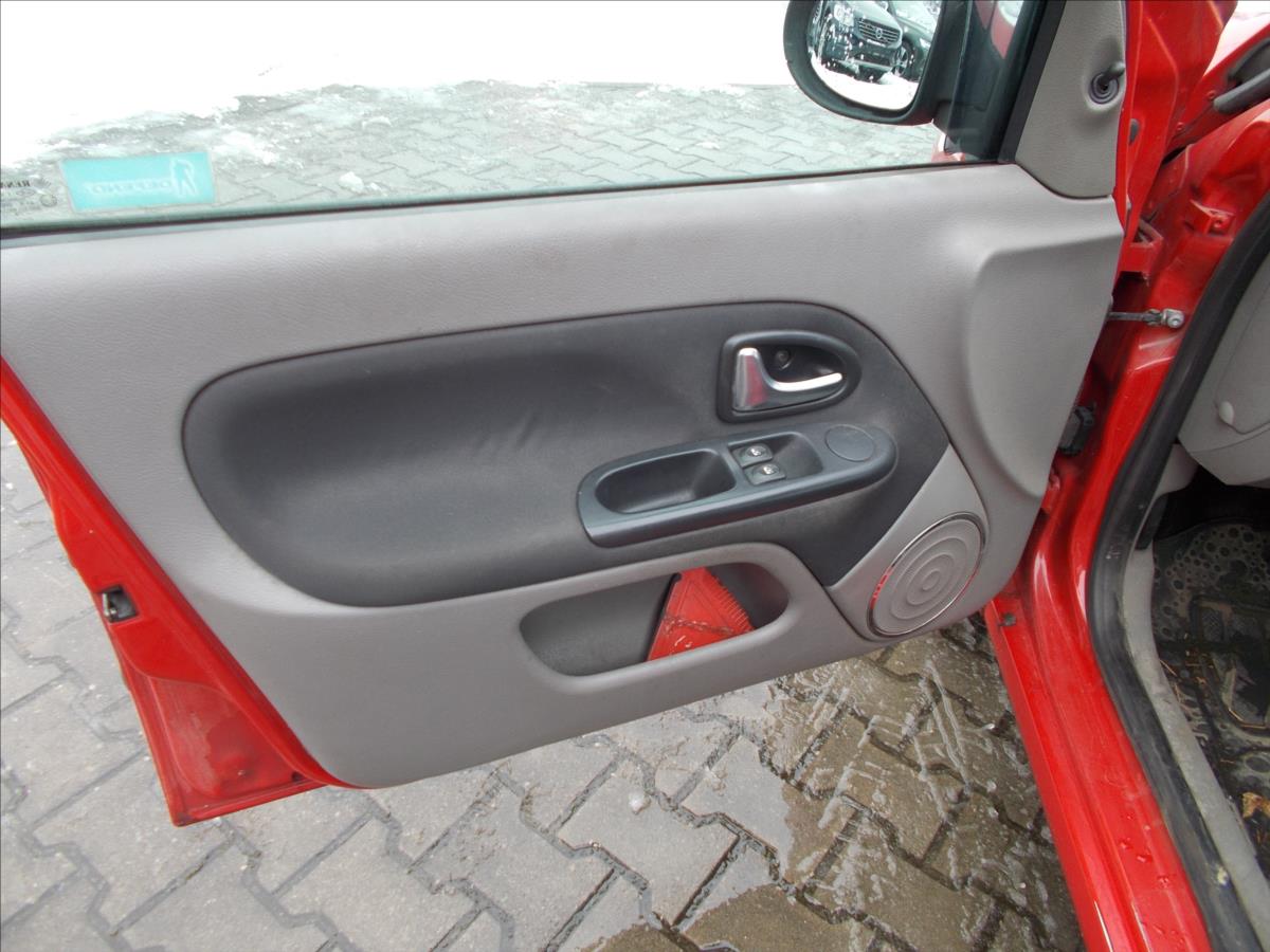 Renault Thalia 1,2 i ČR KLIMA TZ STK 6/2027 - foto 23