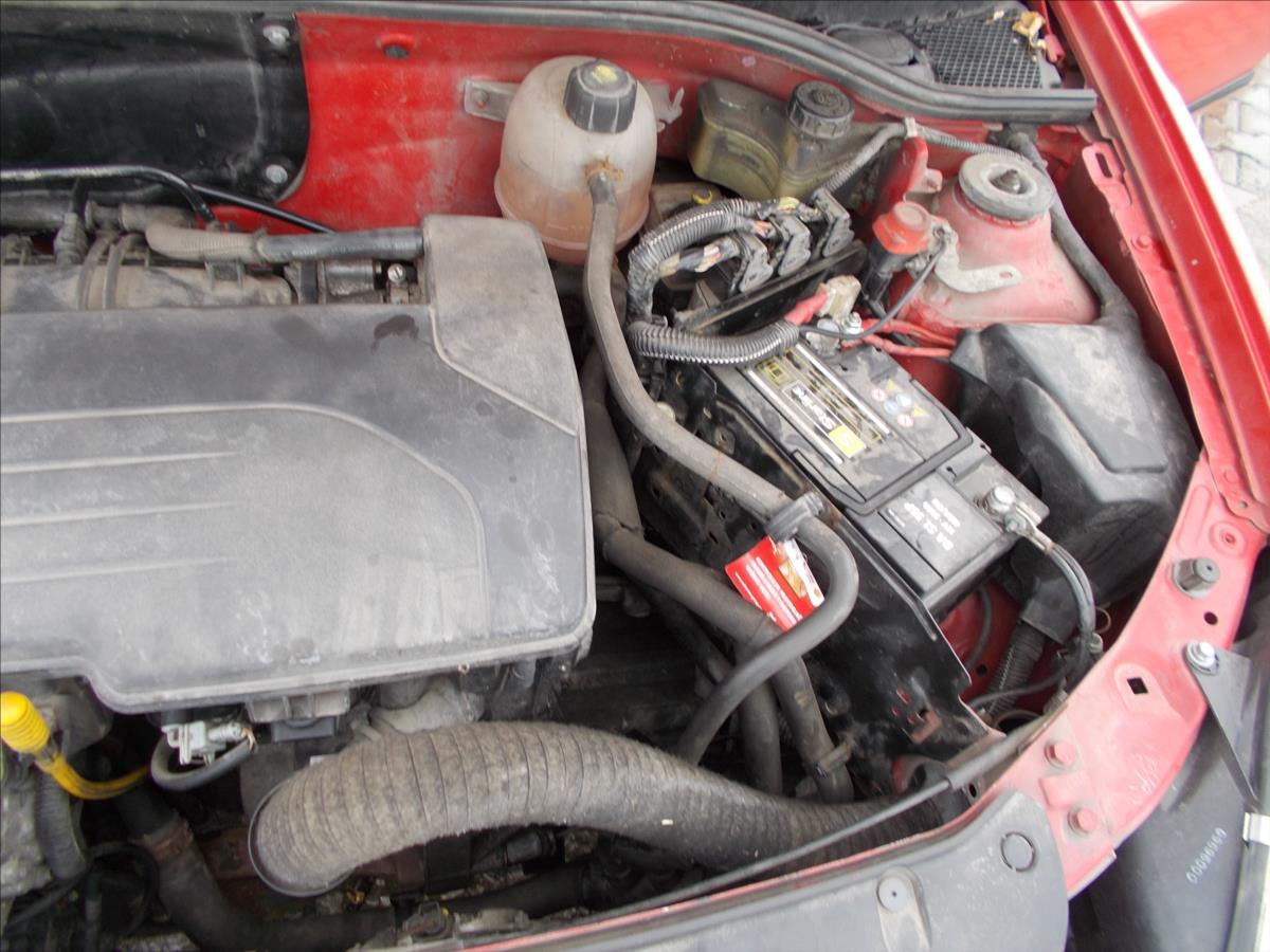 Renault Thalia 1,2 i ČR KLIMA TZ STK 6/2027 - foto 25