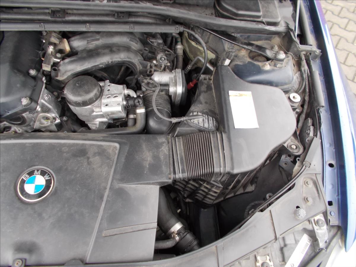 BMW Řada 3 2,0 16V DIGIKLIMA PĚKNÉ - foto 31