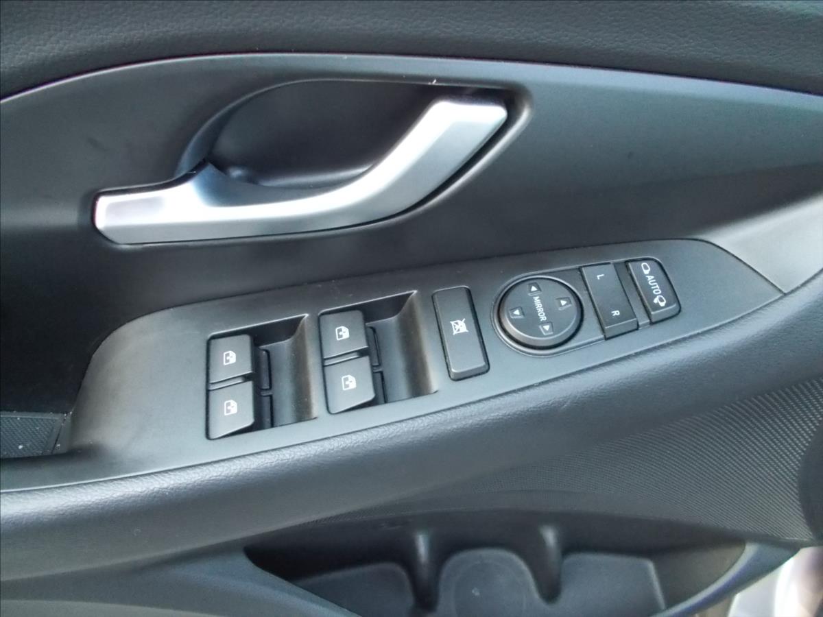 Hyundai i30 1,0 T-GDI ČR 1.MAJITEL ZÁRUKA 3/2028 - foto 29