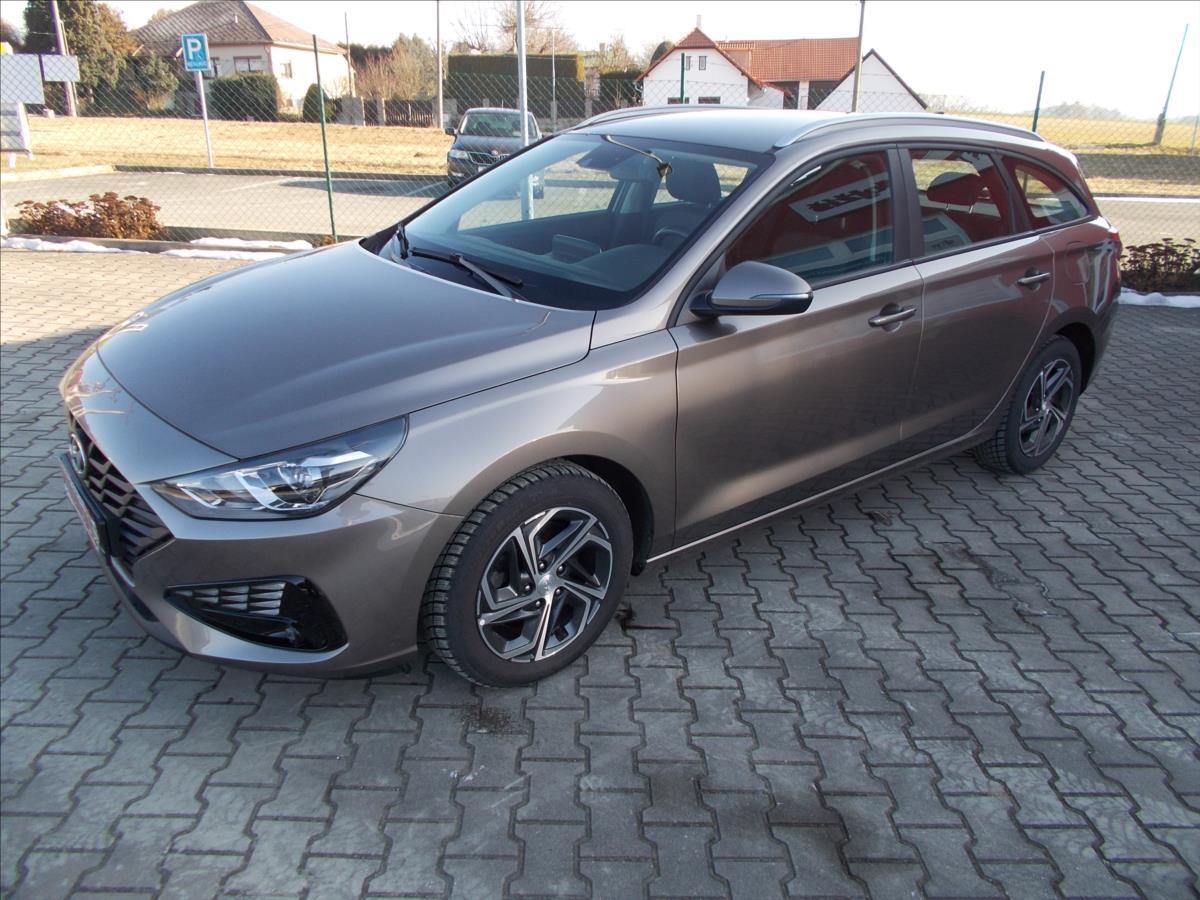 Hyundai i30 1,0 T-GDI ČR 1.MAJITEL ZÁRUKA 3/2028 - foto 4