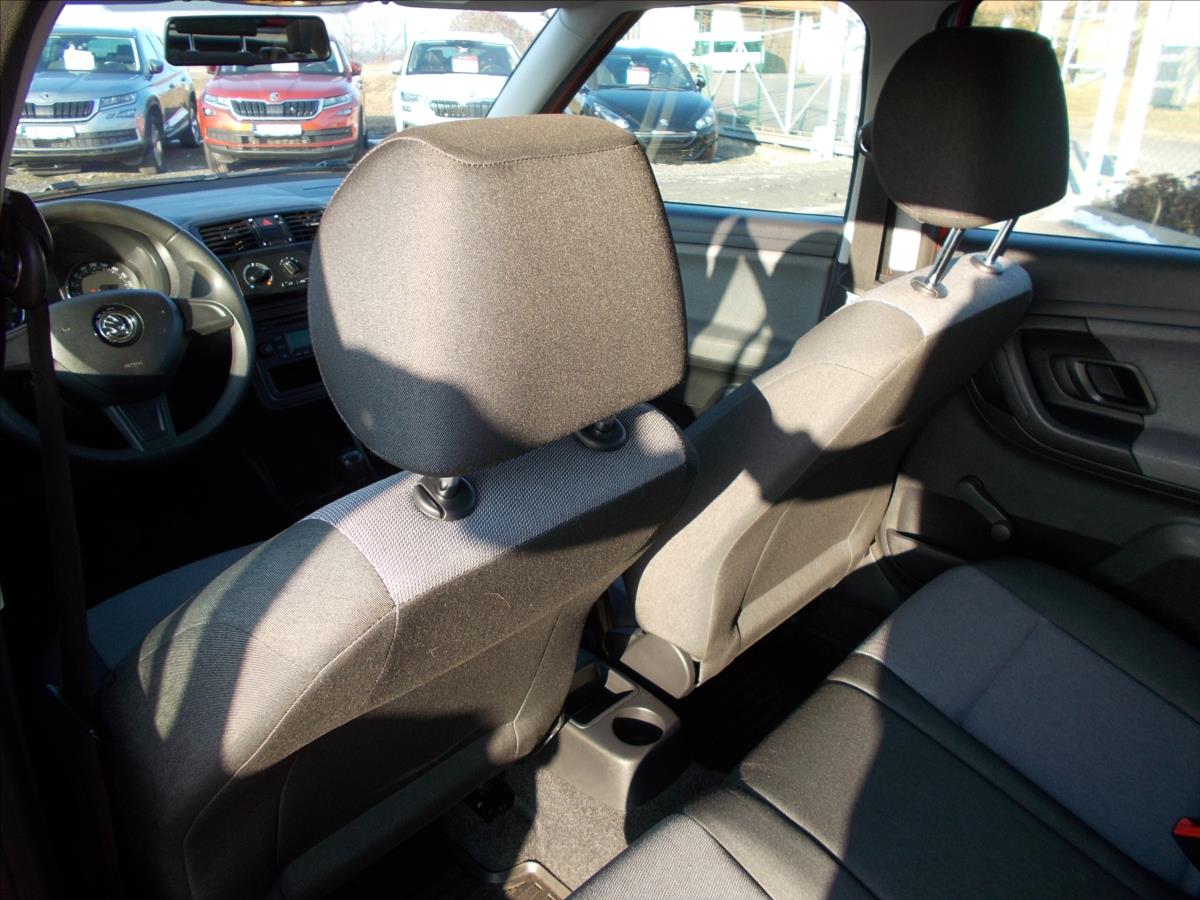 Škoda Fabia 1,2 TSI ČR 66865 KM PĚKNÉ  II - foto 15