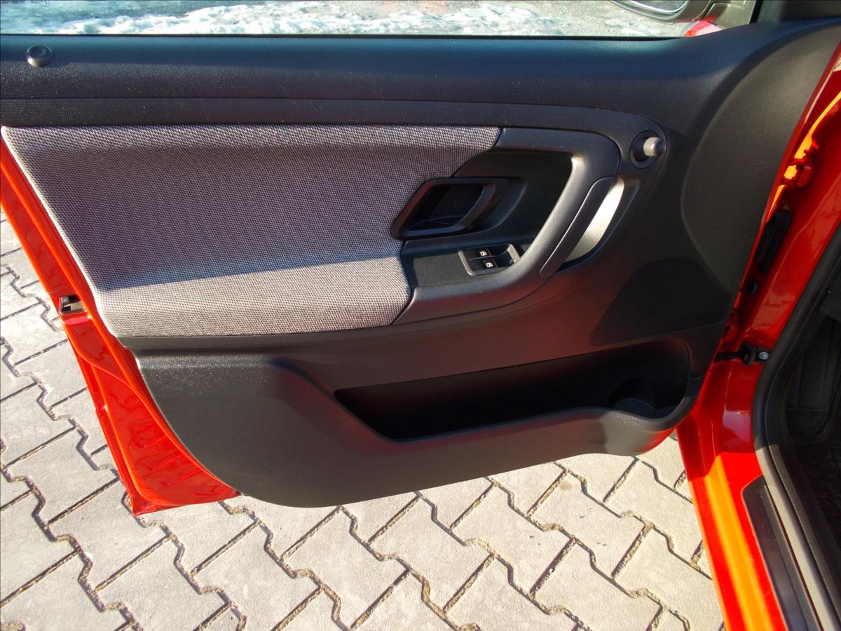 Škoda Fabia 1,2 TSI ČR 66865 KM PĚKNÉ  II - foto 26