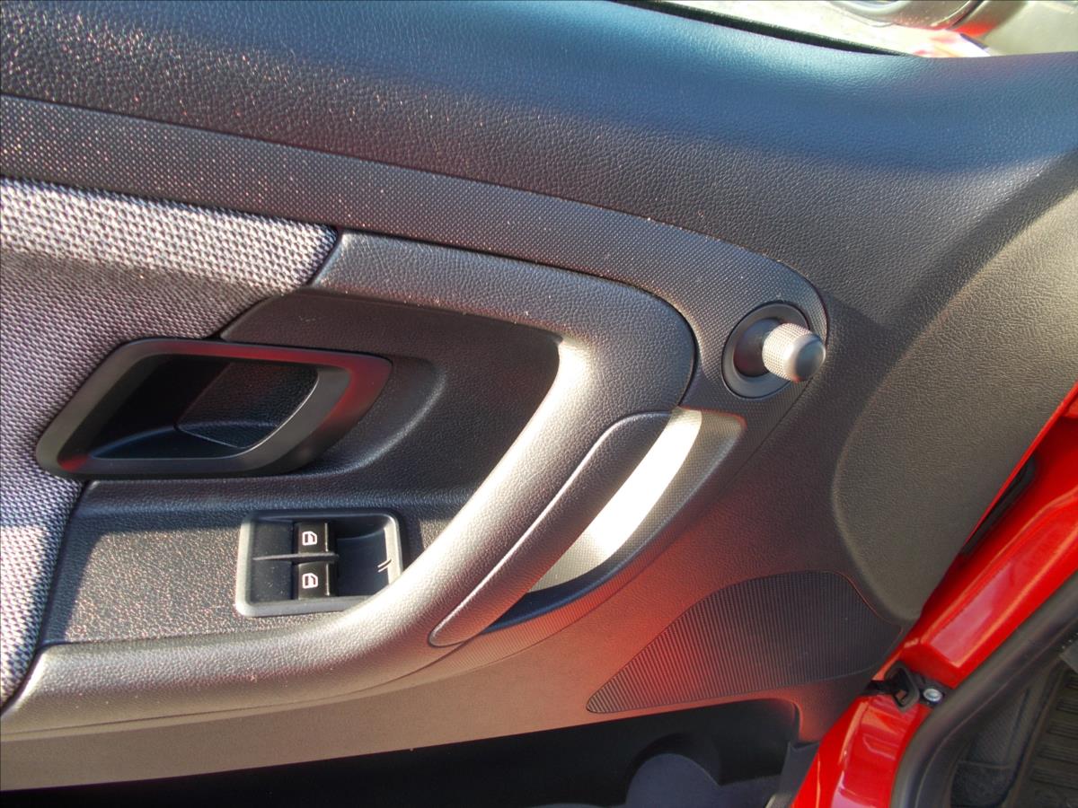 Škoda Fabia 1,2 TSI ČR 66865 KM PĚKNÉ  II - foto 27