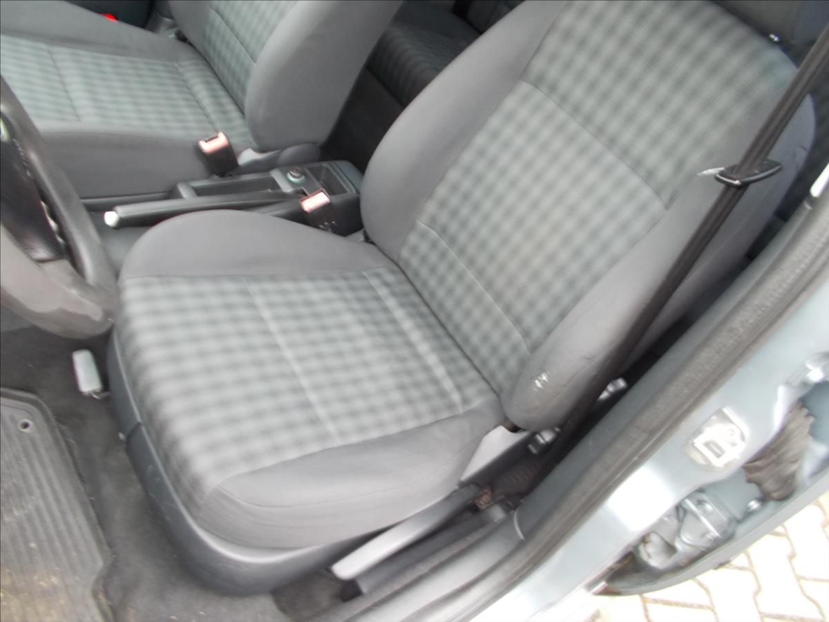 Škoda Octavia 1,9 TDI DIGIKLIMA NOVÁ STK NOVÉ ROZVODY - foto 17