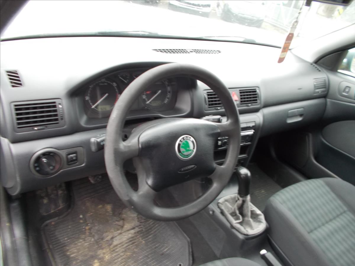 Škoda Octavia 1,9 TDI DIGIKLIMA NOVÁ STK NOVÉ ROZVODY - foto 18