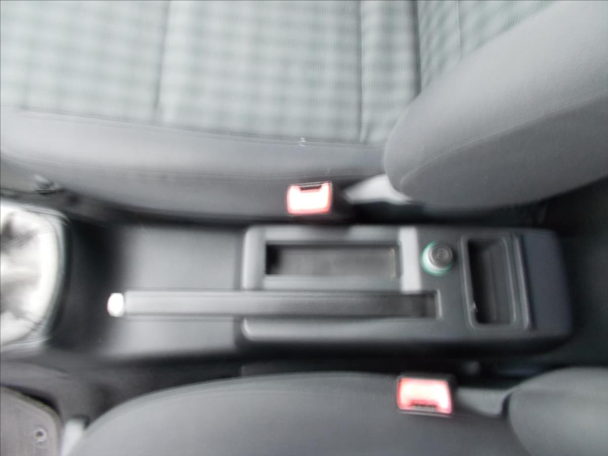 Škoda Octavia 1,9 TDI DIGIKLIMA NOVÁ STK NOVÉ ROZVODY - foto 20