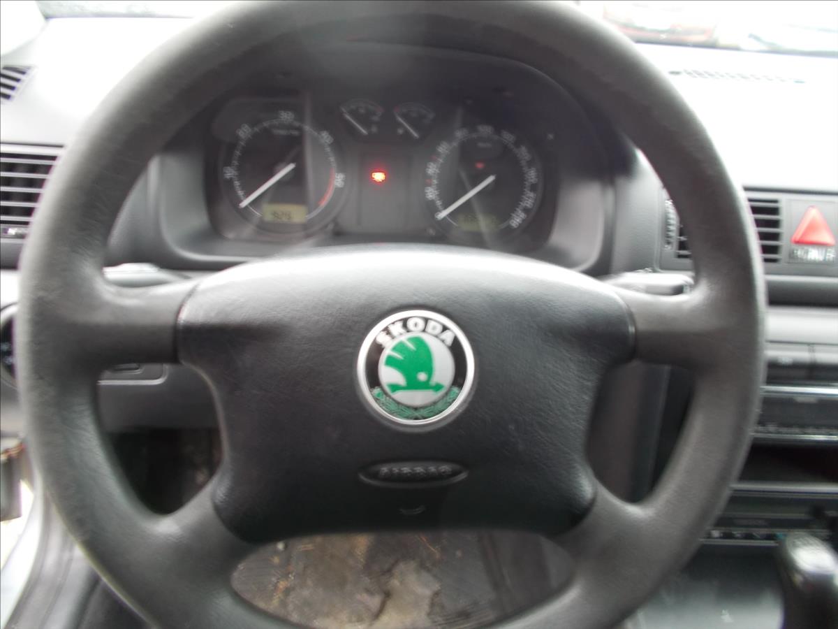 Škoda Octavia 1,9 TDI DIGIKLIMA NOVÁ STK NOVÉ ROZVODY - foto 21