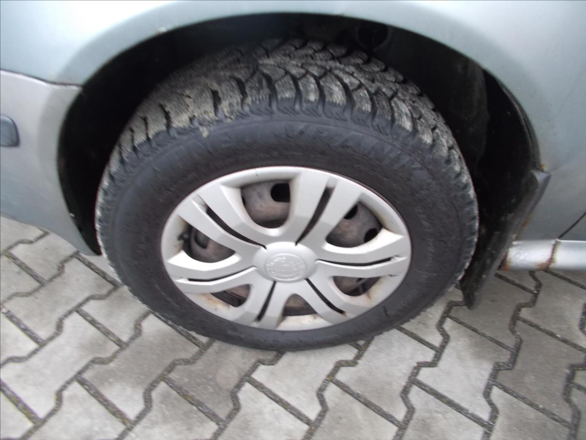 Škoda Octavia 1,9 TDI DIGIKLIMA NOVÁ STK NOVÉ ROZVODY - foto 6